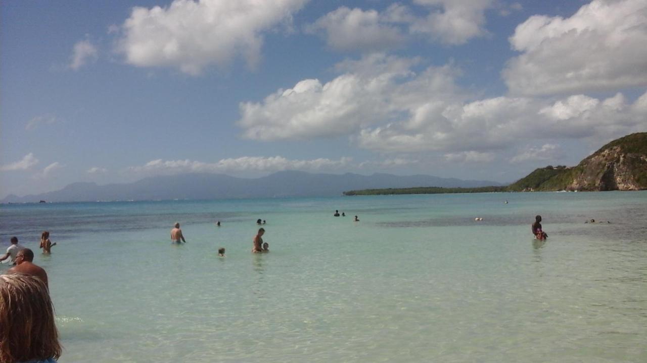 Appartement Les Pieds Dans L'Eau Le Gosier  Luaran gambar